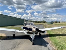 2010 Piper Arrow 201 Aircraft