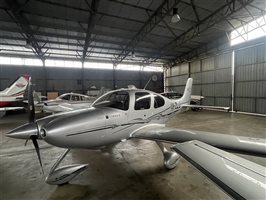 2010 Cirrus SR22 Aircraft