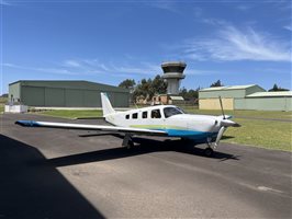 2000 Piper Saratoga II HP Aircraft