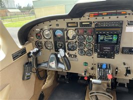 2000 Piper Saratoga II HP Aircraft