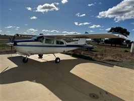 1982 Cessna 210 210N