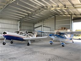 Hangars - Newly Built Hanger with amenities, extras COWRA