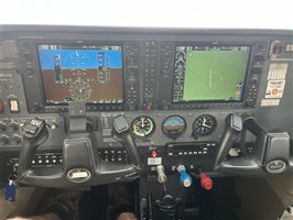 2005 Cessna 182 Skylane Aircraft